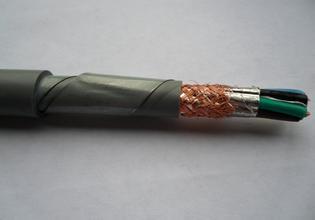 鎧裝控制電纜KVV22 性能解析與市場(chǎng)選購指南